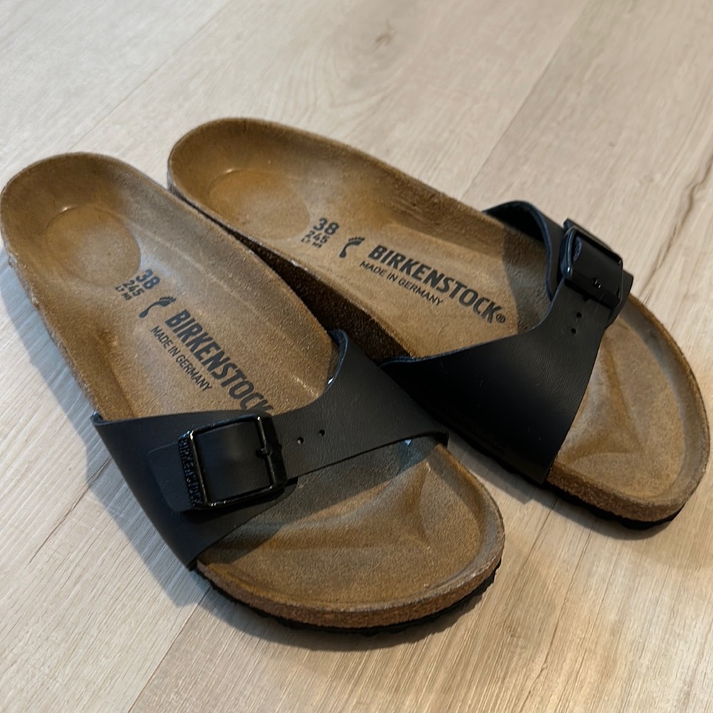 Birkenstocks, never worn sz 38